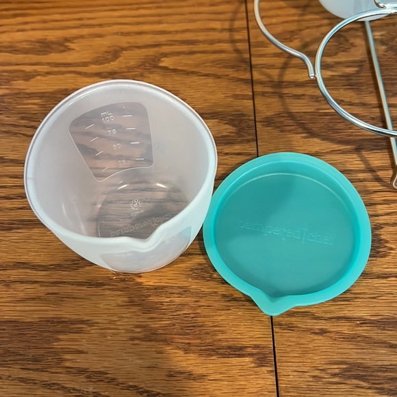 Kitchen Pampered Chef Mini Freezer Bowls Rack Poshmark